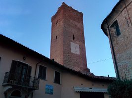 img_20151011_184632_21911302039_o